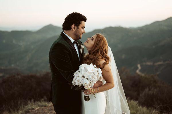 Mountaintop Wedding in Rainbow, California.

www.michaelares.com