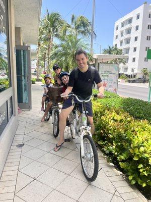 Family bike rental Miami Beach