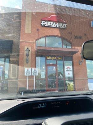 Pizza Hut