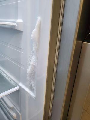 Air gap in door causes snow.