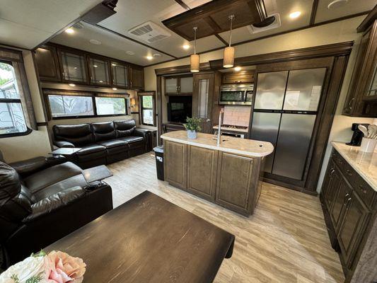 Black Hills Fireside RV Rental