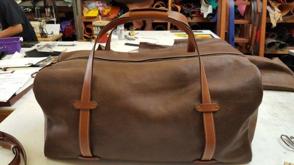 Back view of duffle bag.