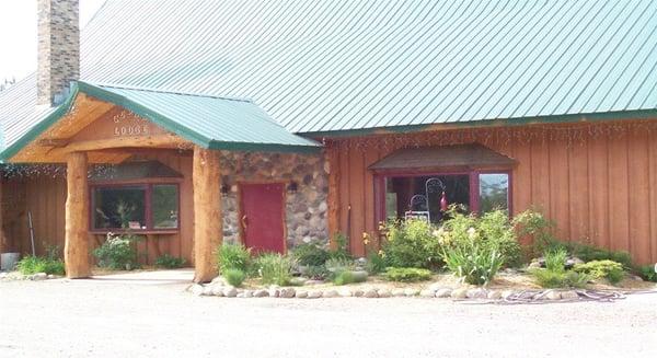 Cedar Lodge Steakhouse & Grille