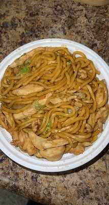 Chicken lo mein