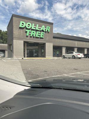 This is the Dollar Tree located at 3200 SOUTH PERKINS RD