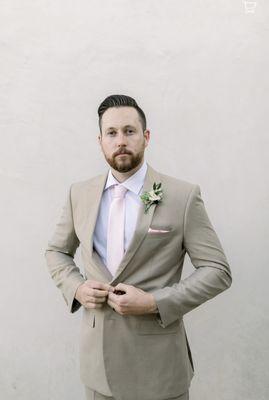 Light Tan Suit Blush Tie