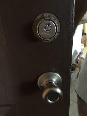 Upside down lock installed, scam artists hope they rot in hell