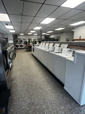 Cokato Laundromat & Car Wash