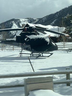 High Mountain Heli-Skiing