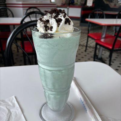 Mint Oreo shake