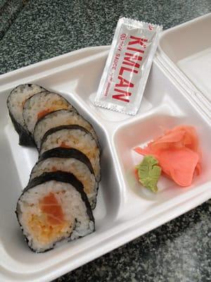 Spicy salmon roll