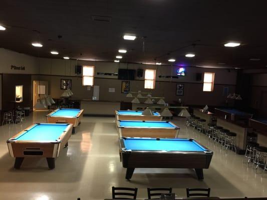 5th Street Billiards Bar & Grill