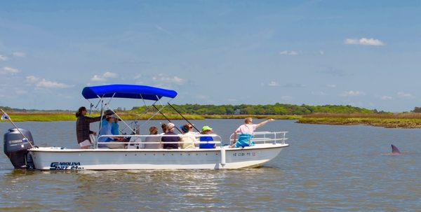 USCG certified Carolina Skiff for 12 passengers