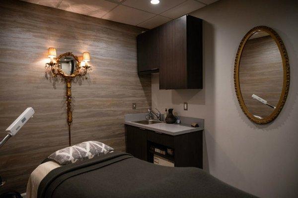 Square One Salon and Spa's Oak Creek location offers the best facial services in Dayton, OH.