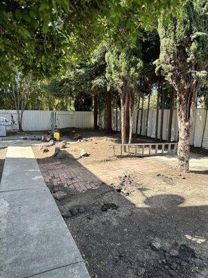 Before & After , of som mulch installation