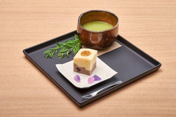 Matcha paired with Ukishima cake. Light and fluffy, adzuki and lima bean.