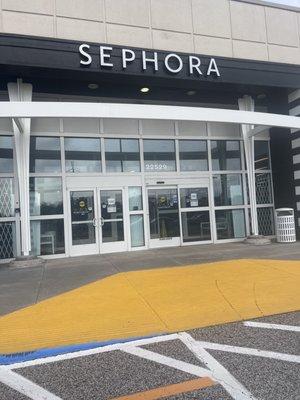 Outside of Sephora @Kohls