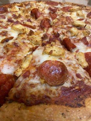 Pepperoni,Chicken & Bacon Large Pizza