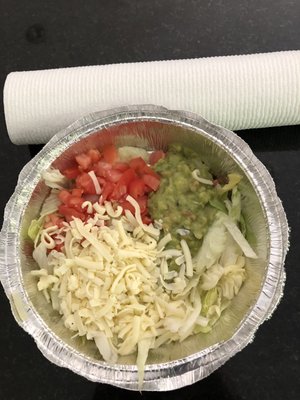 $4.95 guacamole salad screaming for guacamole.