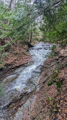 Bridal Veil Falls | Instagram: @telephonesmoothie