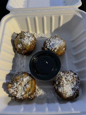 Deep fried Oreos "OMG Cookies"