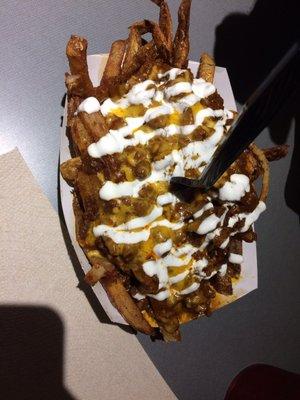 Chili cheese fries