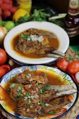 Platos de Birria de Chivo
Birria Goat meat