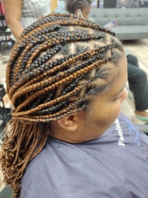 Small/Medium size Bra Strap Length Knotless Braids w/ tight curly ends of the color #30