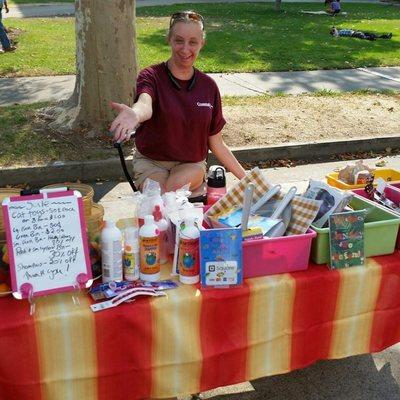 Welcome to the Wednesday evening Farmer's Market in Red Bluff.  Glad to see Y'all