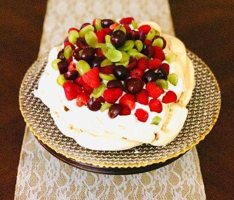 Extra big pavlova