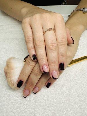 Gel manicure