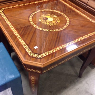 Inlaid wood table