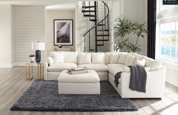 #sectional #ottomon #furniture #livingrooom