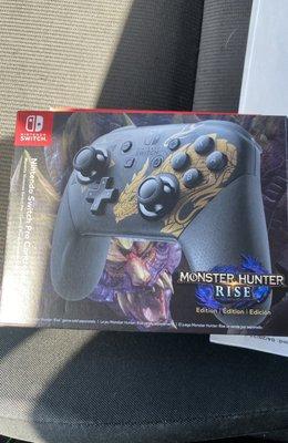 Monster Hunter Rise Pro Controller