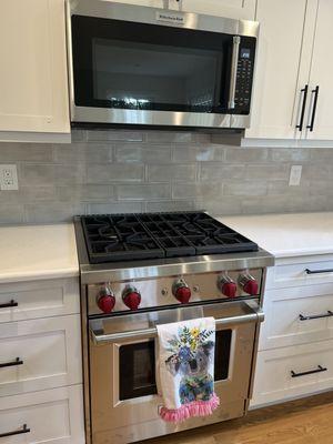 Kitchen backsplash