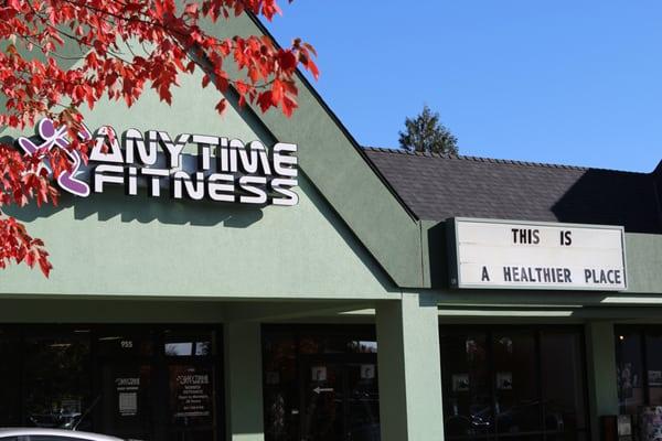 Conveniently located on Kings Boulevard between Woodstock's Pizza and Fred Meyer.