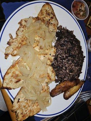 Pollo a la plancha, Moro, y maduros