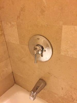 Beautiful tub valve, faucet, fixture work.