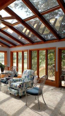 This sun room was not usable before apply the solar film to the ceiling. We applied a natural film to the lower glass.