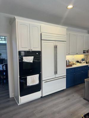 Refrigerator customer panels