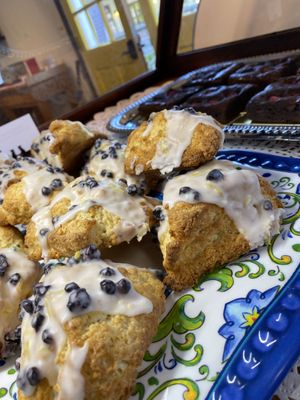 Lemon blueberry scones