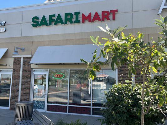 Safari Mart Store Front