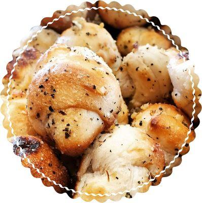 Garlic knots