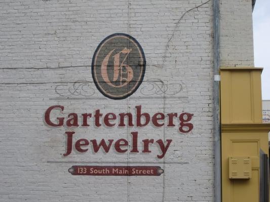 downtown C-Burg Jeweler