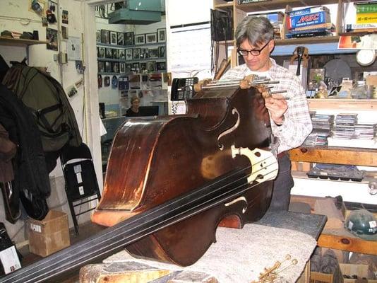 "The Master" Sealing up a Separated Seam on My Old Cremonese Bass