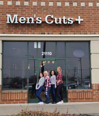 Men's Cuts Plus