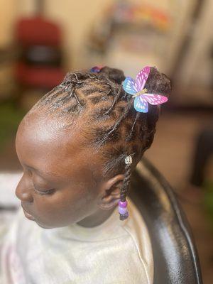 Little girl's with locs(2 buns) updo