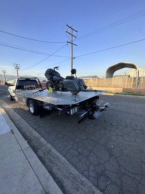 Towing a 2022 Harley Davidson bagger Colton, California to San Bernardino, California