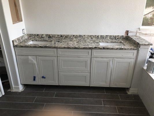 New vanity, backsplash and ledge.