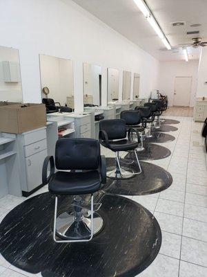 New Nadias hair studio